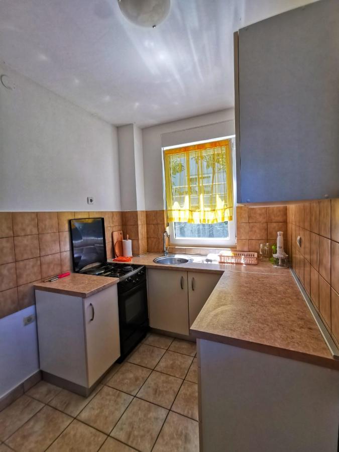 Apartament Omisalj Exterior photo